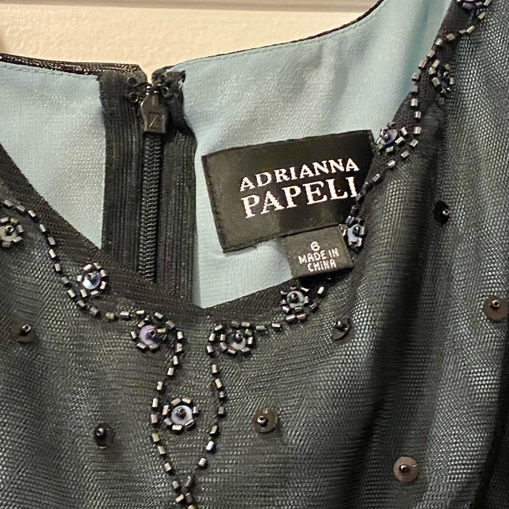Adrianna Papell Beaded/Embroidered Dress Size 6 - Picture 8 of 8